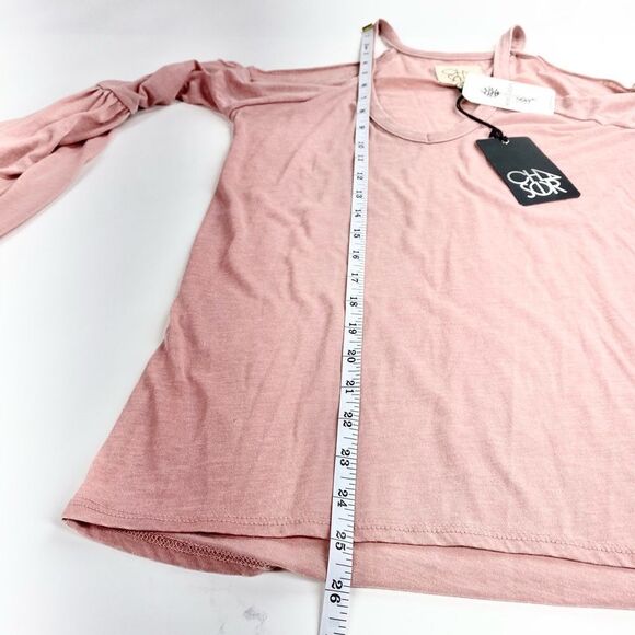 Chaser cold shoulder distressed bell sleeve rose pink top shirt XS - Picture 12 of 12